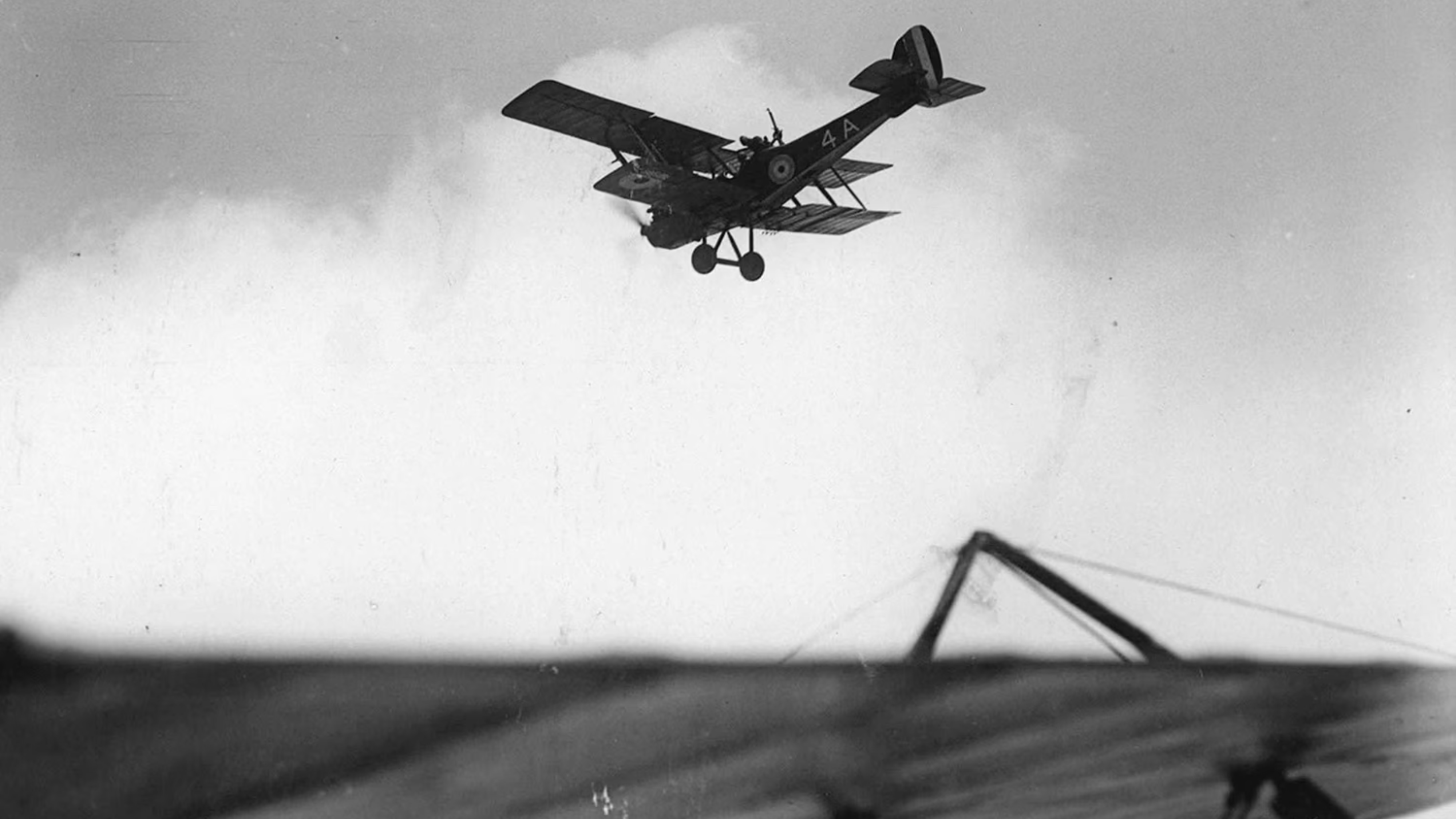 Avion englez deasupra liniilor inamice, Franța